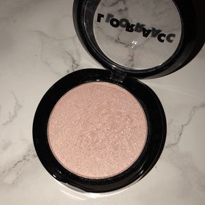 Lorac Highlight- Moonlight